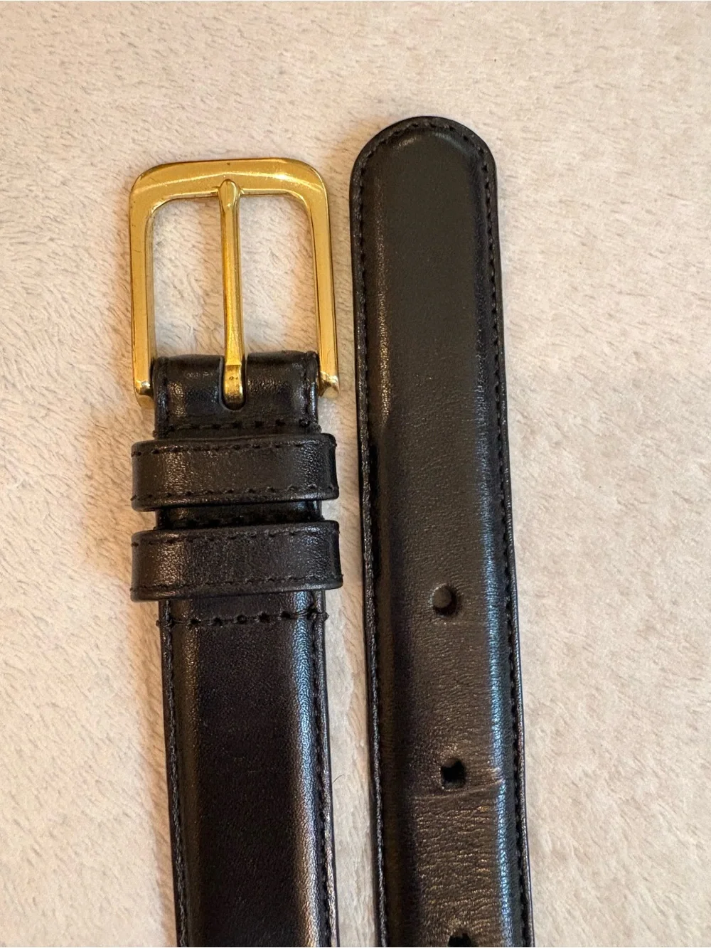 Coach Men’s Slim Black Leather Dress Belt Brass Gold Buckle Sz 34